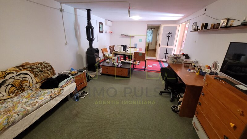 Timis  Casa individuala. Teren 2373 mp. Sacalaz